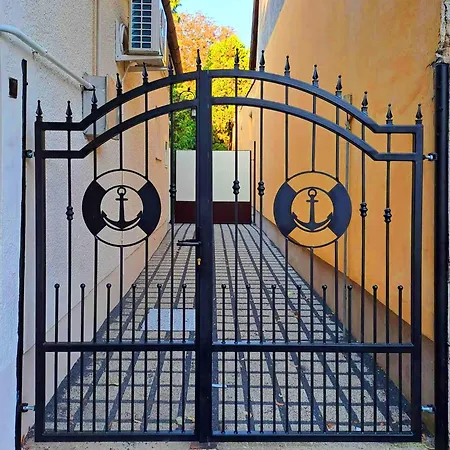 Hetényi Apartamento *